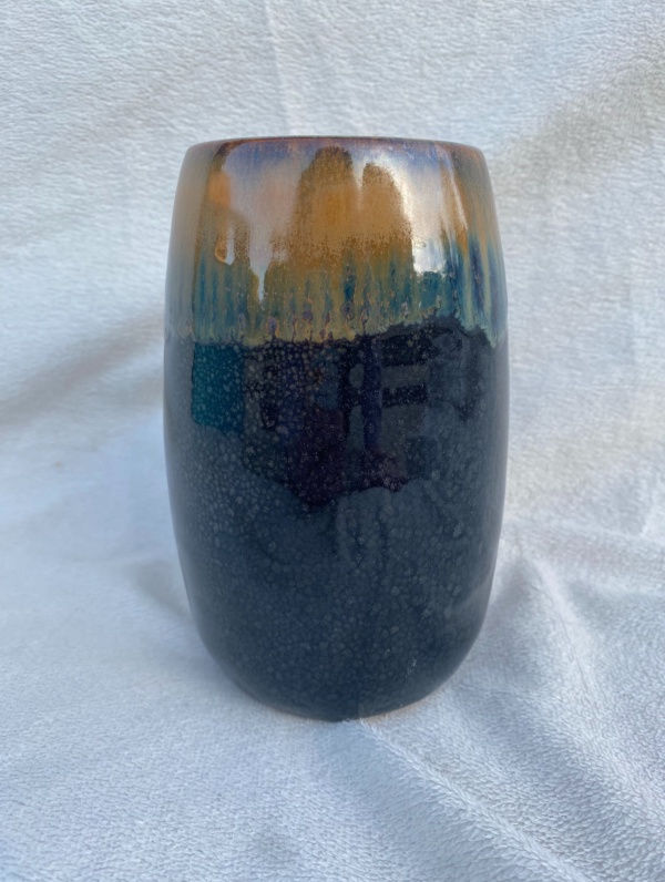 Vase noir et ambre